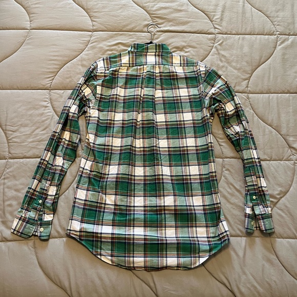 Men’s Long Sleeve Green Plaid Ralph Lauren Button Down - Picture 2 of 3